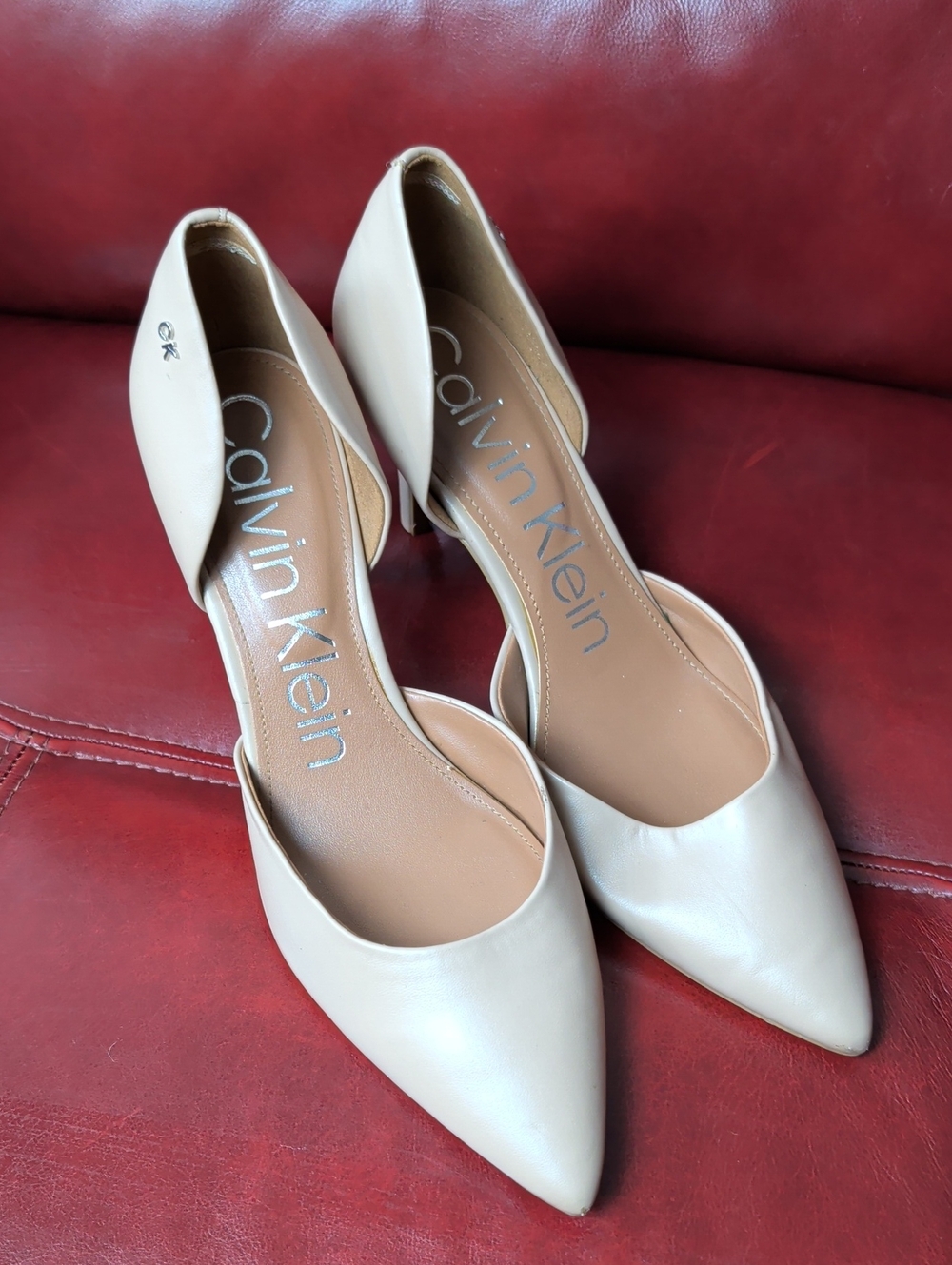 Calvin Klein Ivory Pointed Heels Size 11